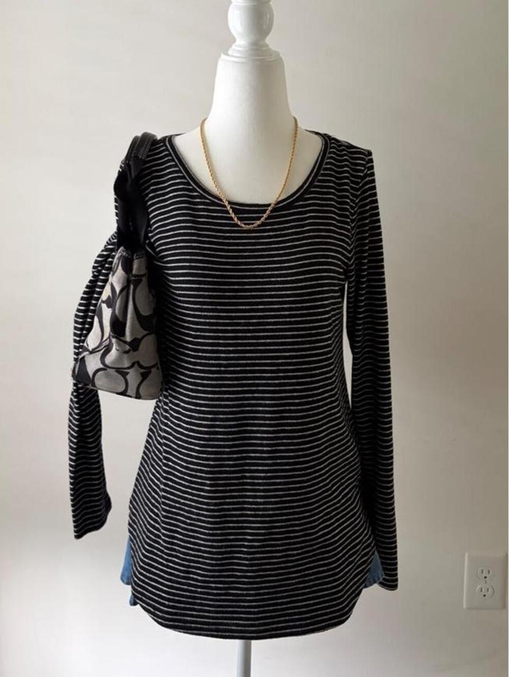 Y2K Old Navy Black & White Striped Long Sleeve Top - Indie Sleaze Grunge